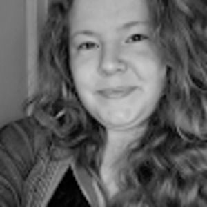 Meet your Posher, Lydia